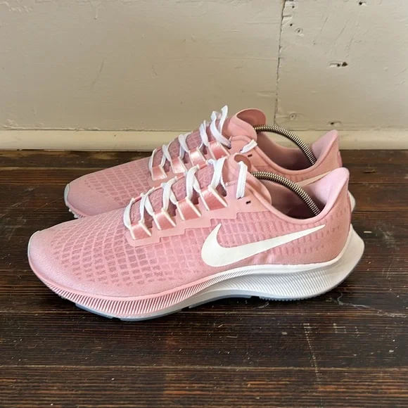 Nike Air Zoom Pegasus 37 Women’s 11 - Picture 4 of 7